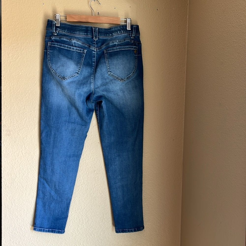 Democracy Jeans Absolution‎ 12 - Picture 3 of 10